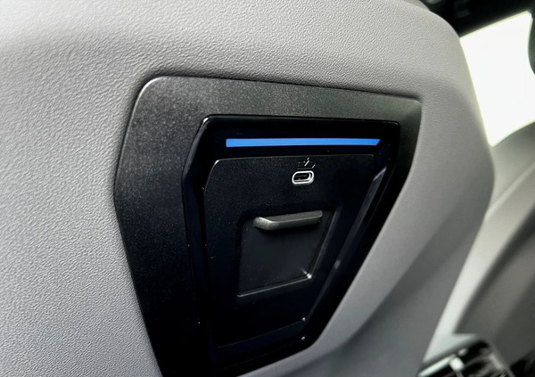 BMW i5 cena 582900 przebieg: 5, rok produkcji 2023 z Nowy Targ małe 191